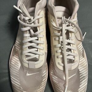 Lebron Elliot size 13